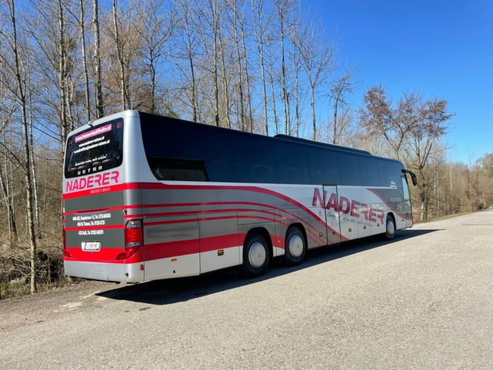 Bild zeigt Setra Bus Rückseite