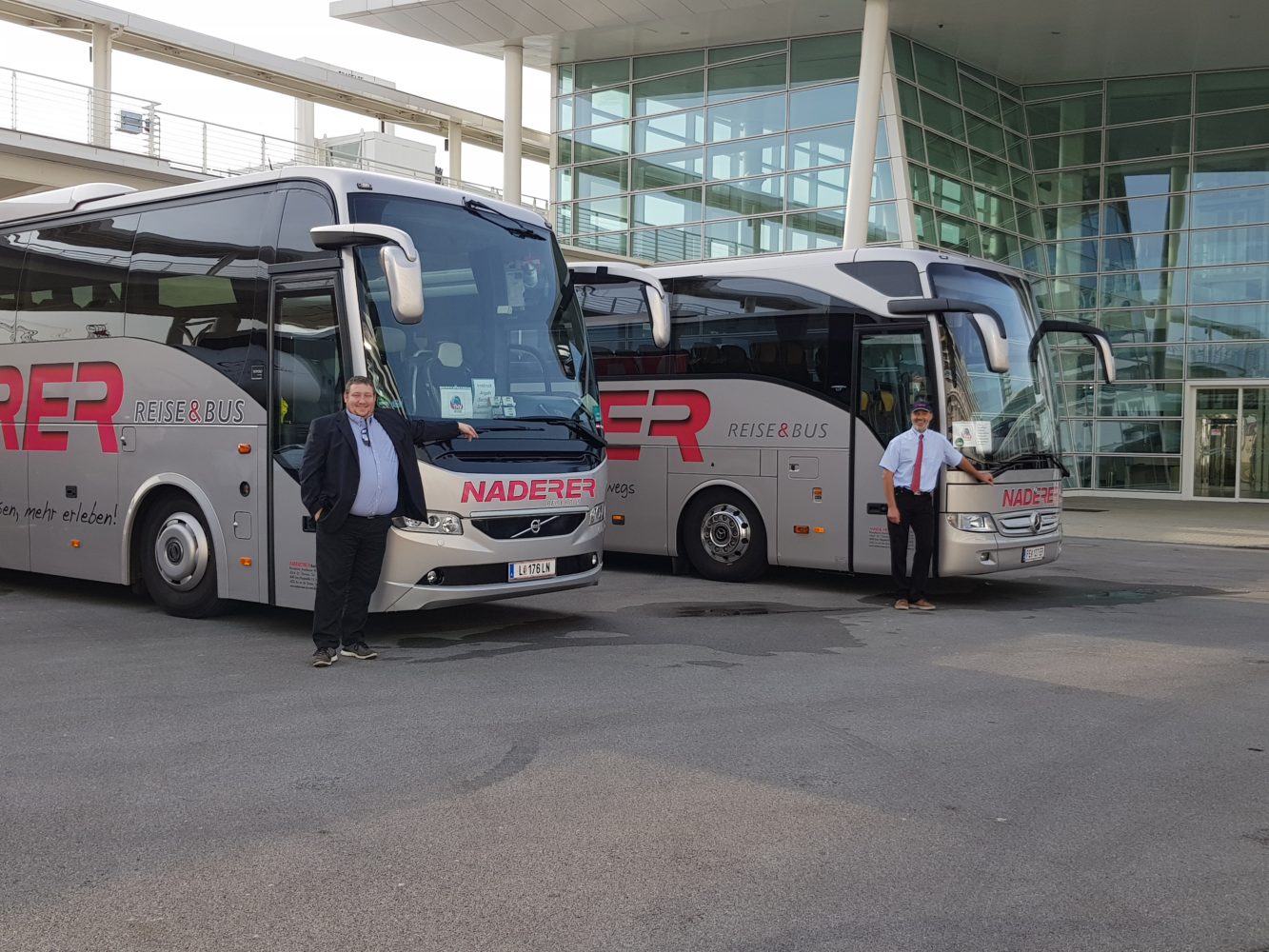 Busfahrer_als_Job_bei_Naderer