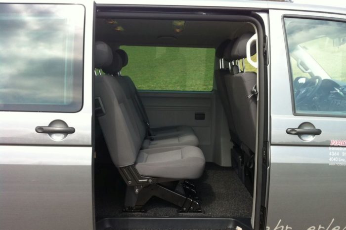 VW T5 Caravelle 9 Seater Inside